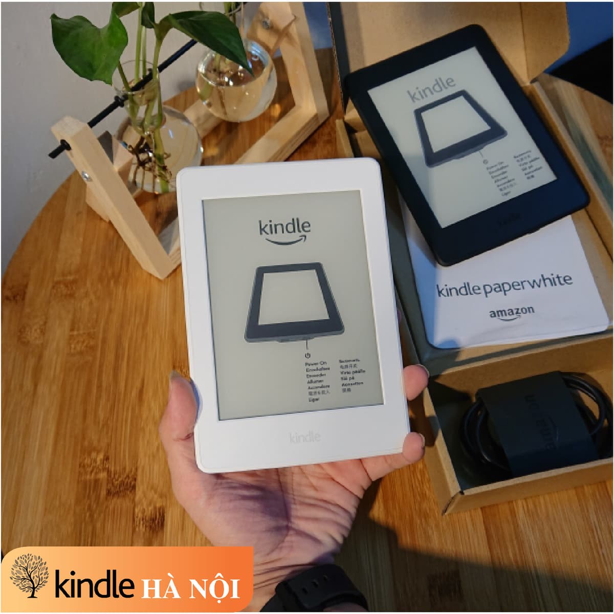 Vì sao Kindle viền đen dễ tập trung hơn viền trắng?